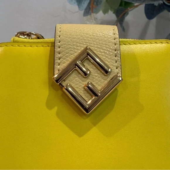 Fendi Yellow Wallet with Gold Logo - Picture 9 of 16